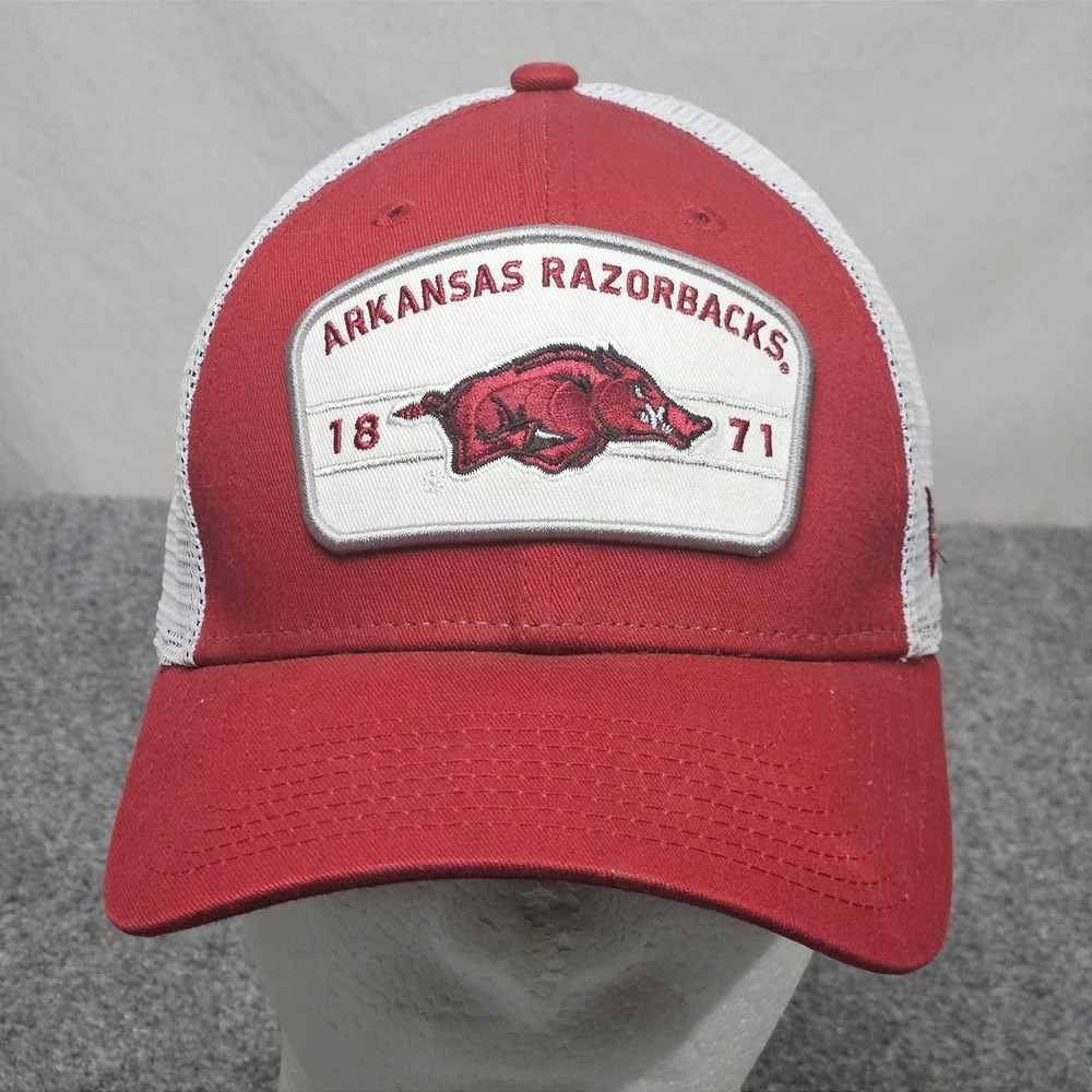 Arkansas Razorbacks Trucker Hat New Era 9Forty Snapback Red‎ White NCAA Football